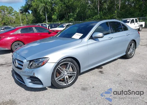 2017 Mercedes-Benz E 300 4Matic z USA, uszkodzony, nr VIN WDDZF4KB6HA202817